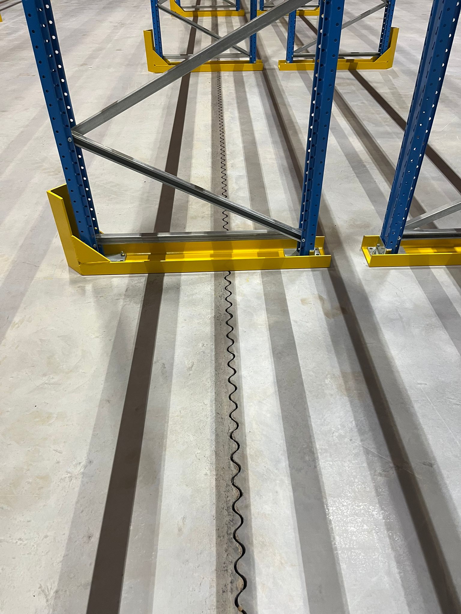 Cosinus Slide Sealed Project Example 2
